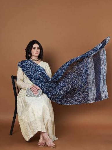 Dupattas